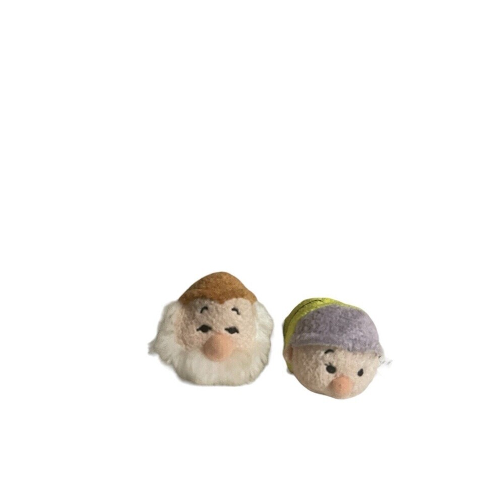 Disney Snow White Dopey Sneezy Tsum Tsum Set Seven Dwarfs Mini Plush Stuffed Toy